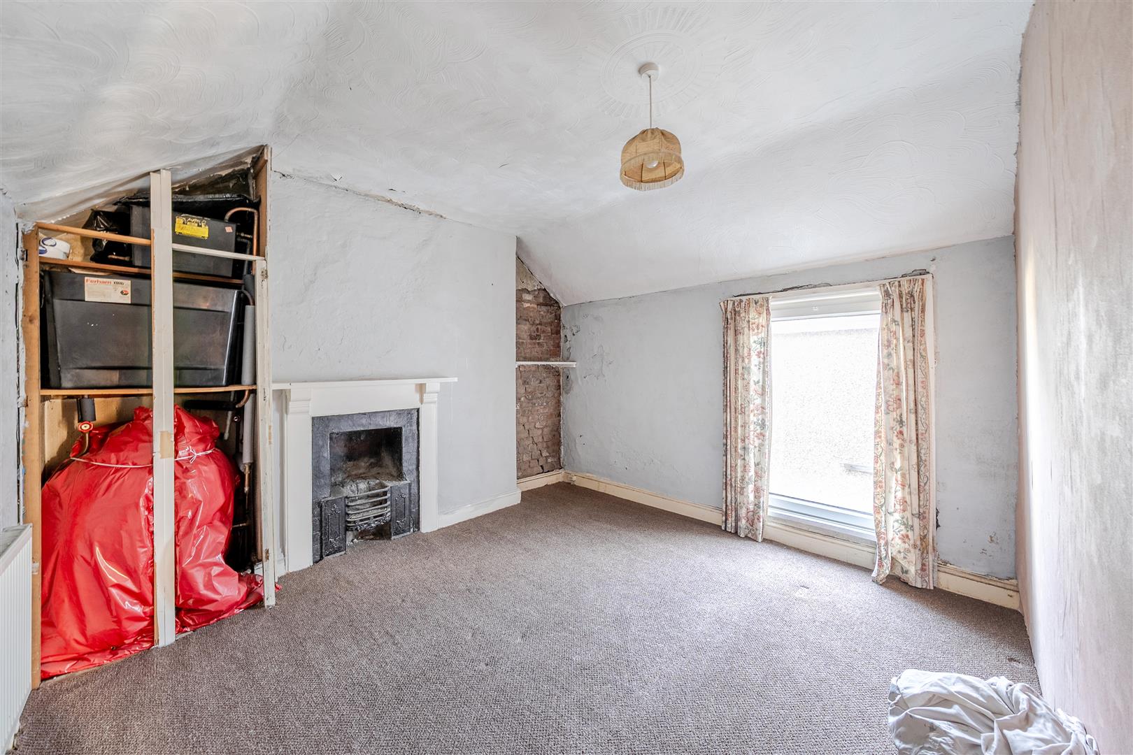 Carmarthen Road, Gendros, Swansea, SA5 8JH